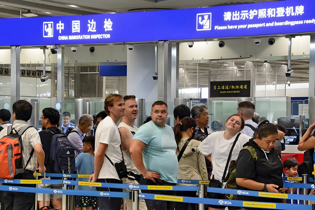 促进入境消费升级 让外国游客“常来常新”