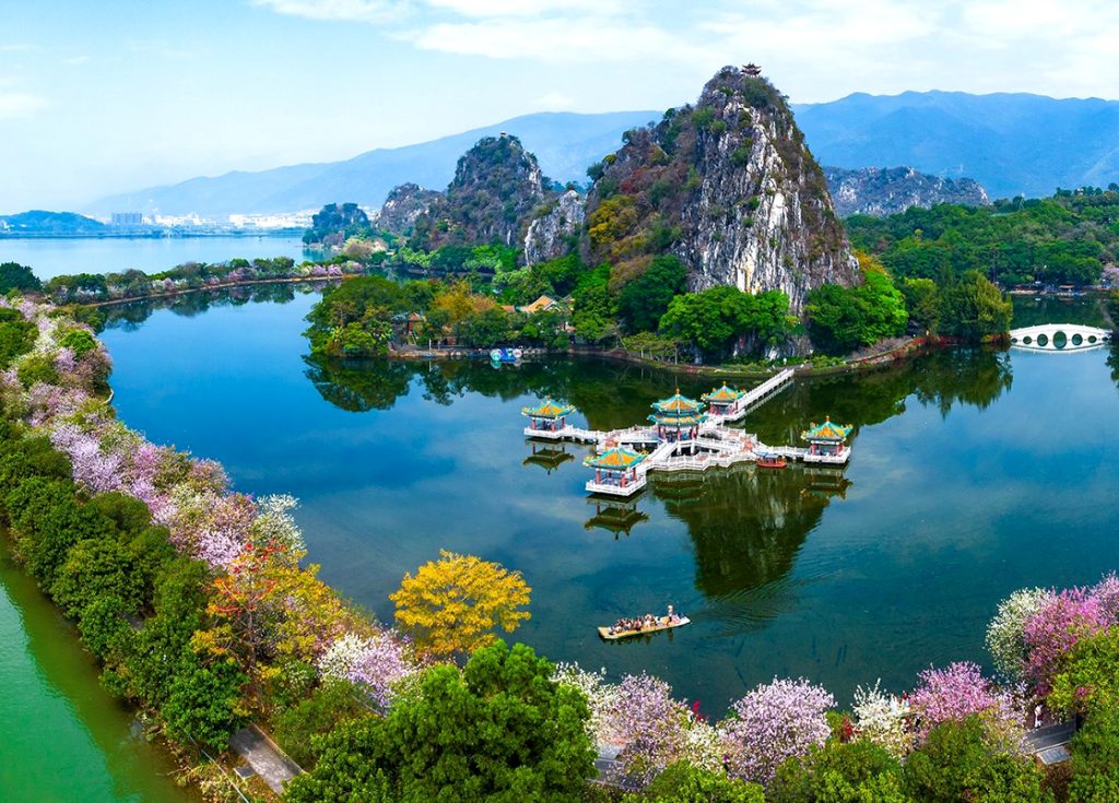 肇庆星湖夏日文旅盛宴：山水秘境中的人文与自然交响​
