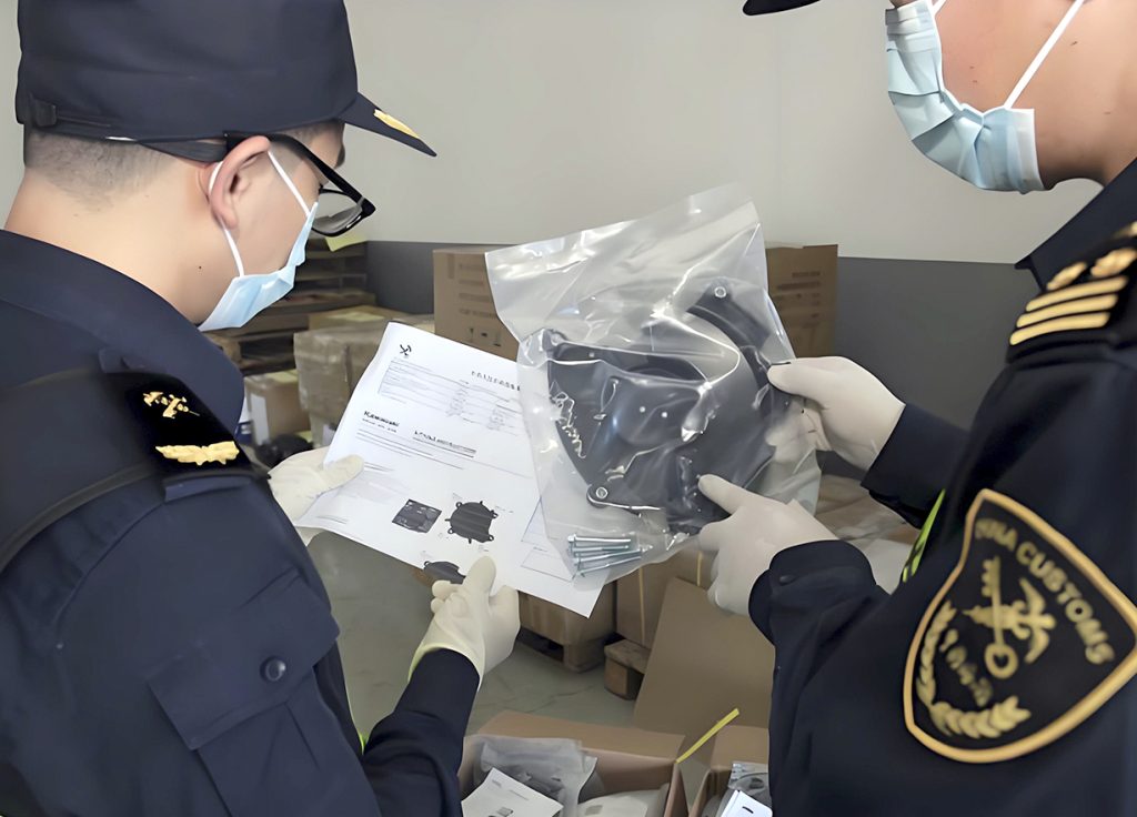 粤港澳三地海关联合打击跨境转运冒牌货物 查获涉案物品市值 4400 万元​