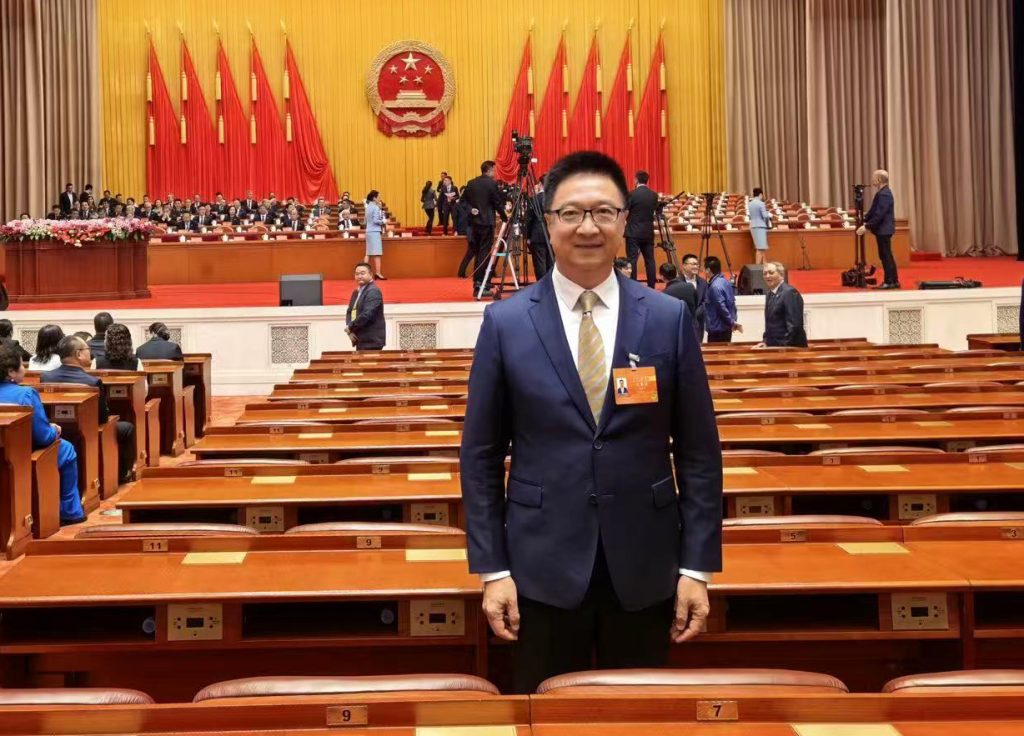 香港新疆聯誼會主席王西華參加新疆維吾爾自治區成立 70 周年慶典