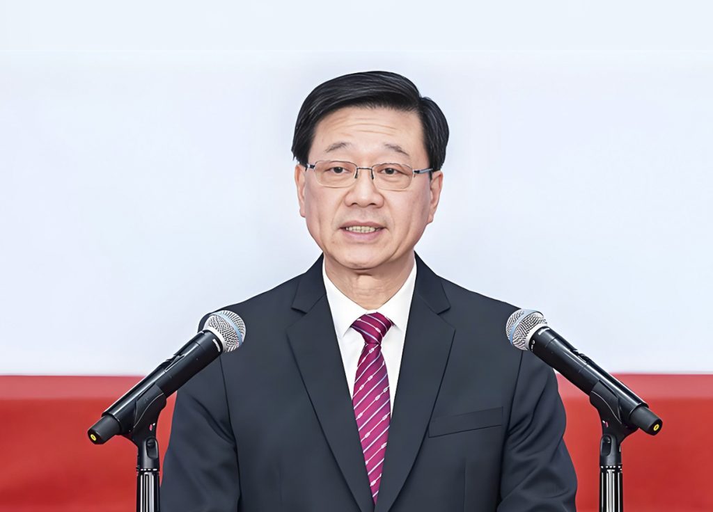 李家超率团赴京观礼抗战胜利 80 周年盛典：深感光荣振奋 呼吁香港以史为鉴贡献国家发展