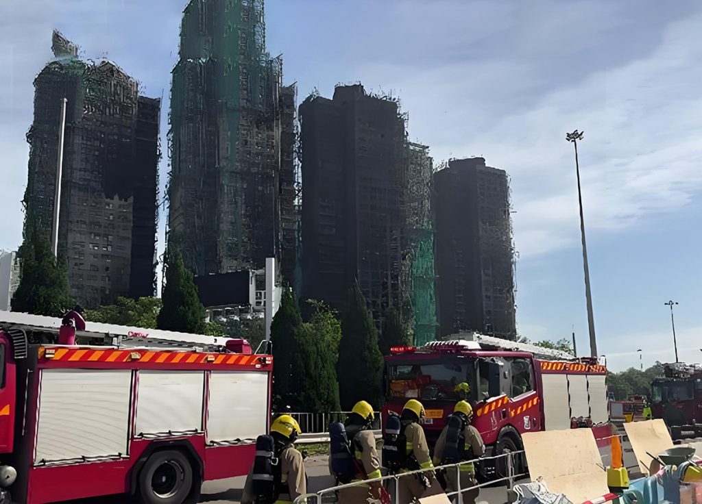 香港大埔宏福苑火灾致128死150失联 全港哀悼并推进多维救援